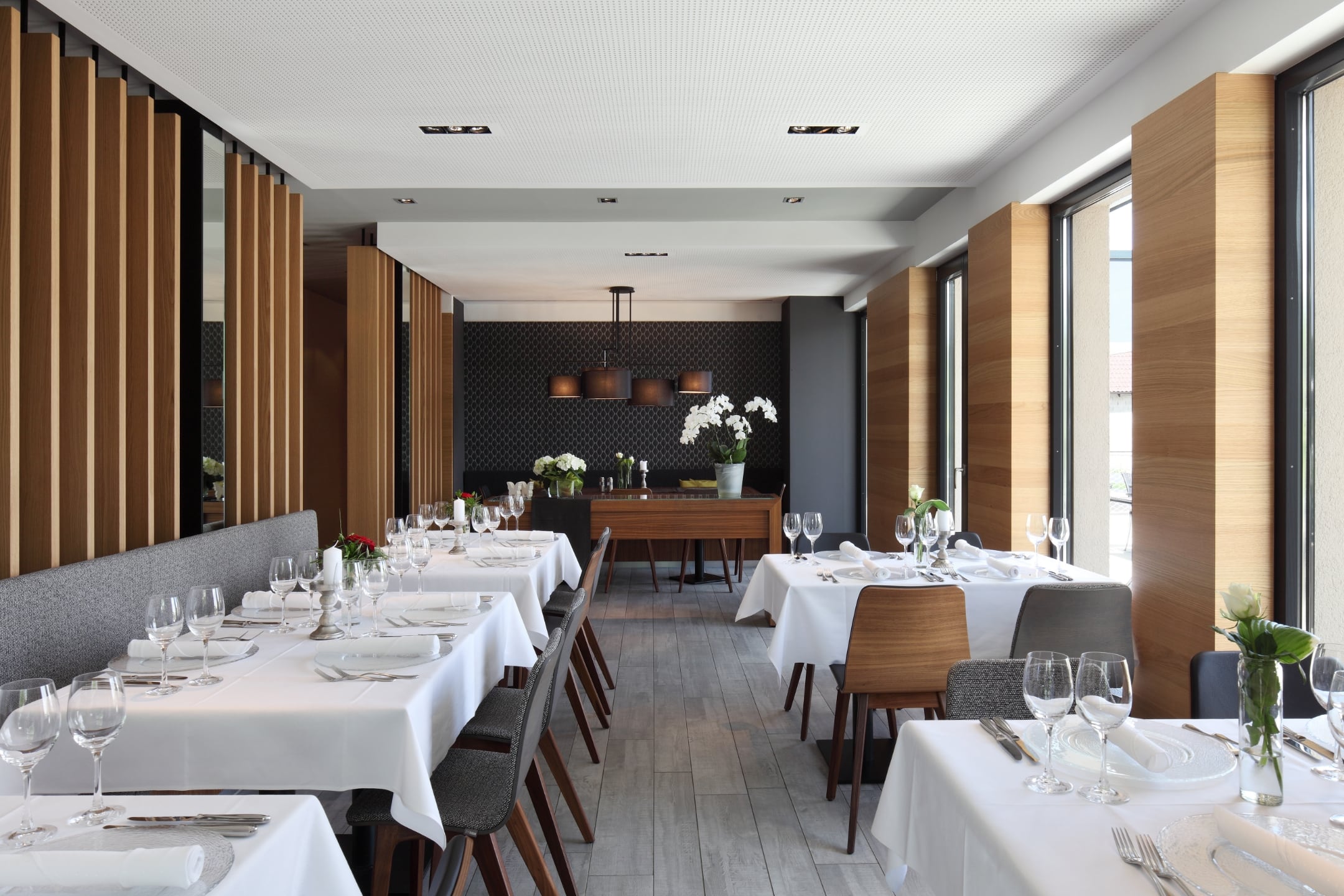 Servicekraft im Restaurant (w/m/d) - Vollzeit, Teilzeit oder Minijob